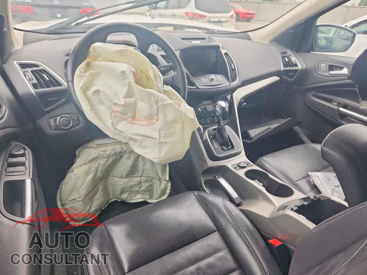 FORD ESCAPE 2013 - 1FMCU0H90DUA31425