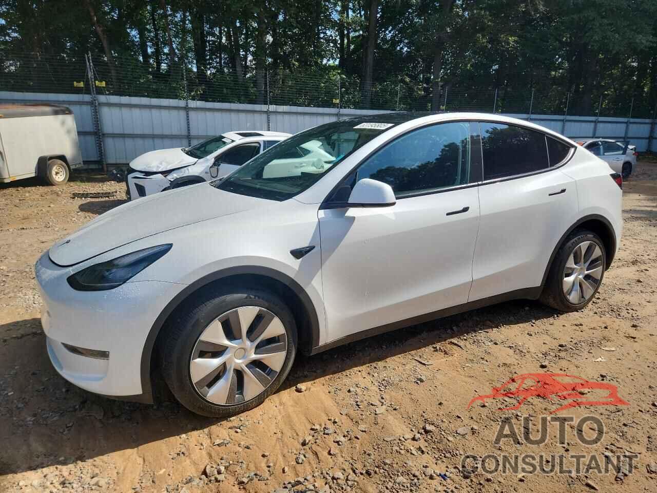 TESLA MODEL Y 2023 - 7SAYGDEEXPA105313