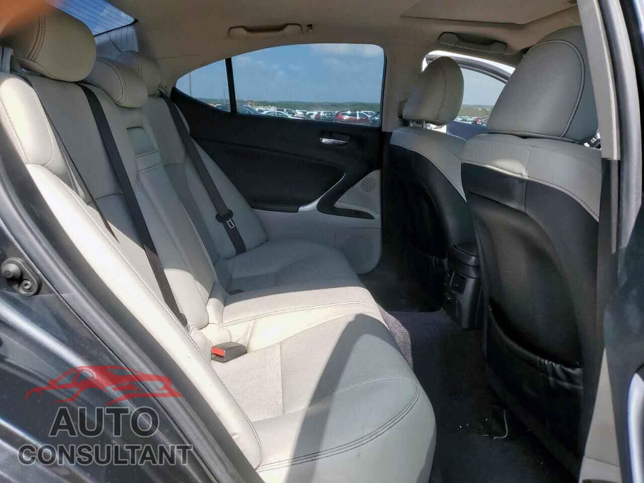 LEXUS IS 2010 - JTHCF5C27A5038396