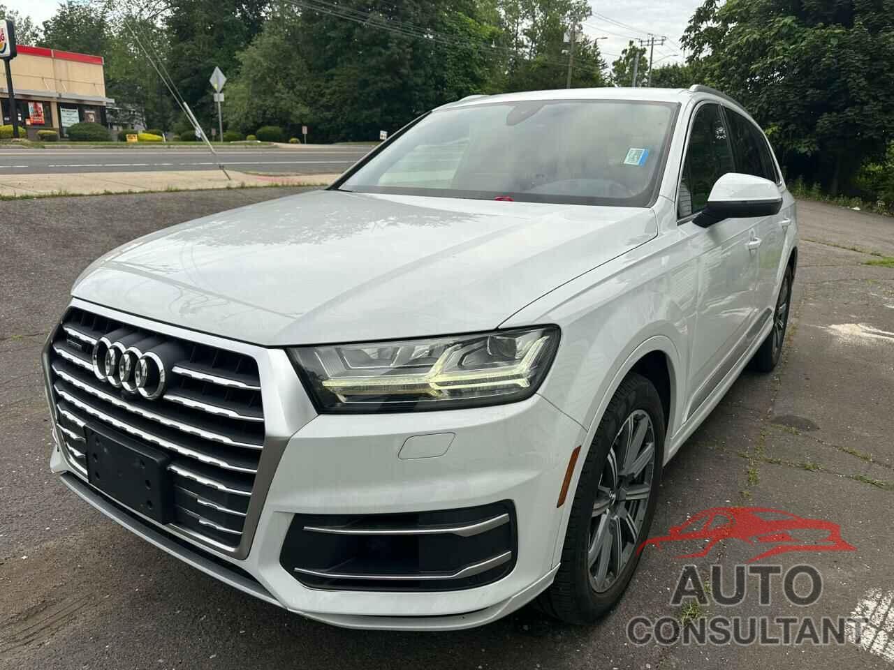 AUDI Q7 2018 - WA1LAAF70JD019706