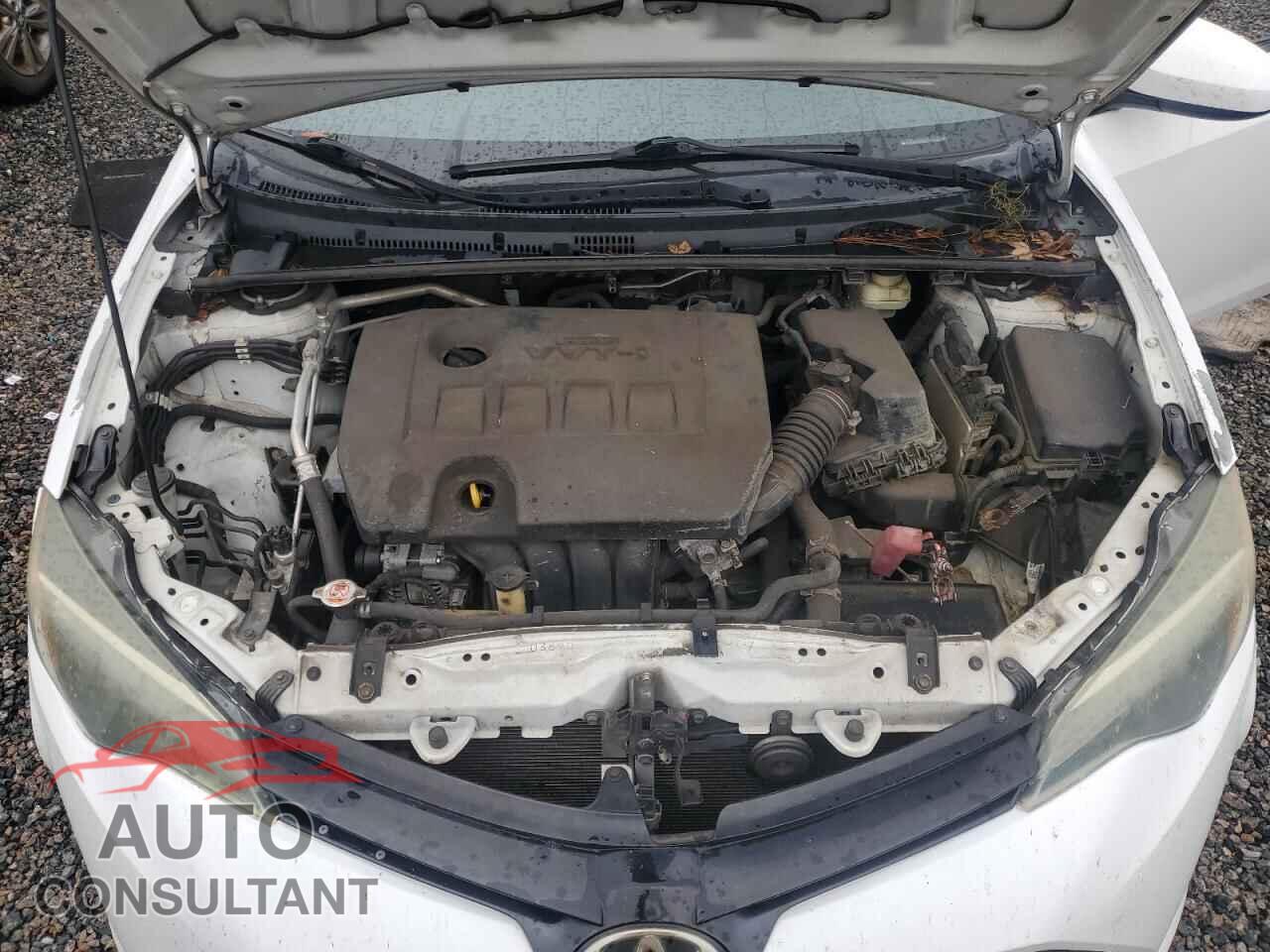 TOYOTA COROLLA 2017 - 5YFBURHEXHP729075