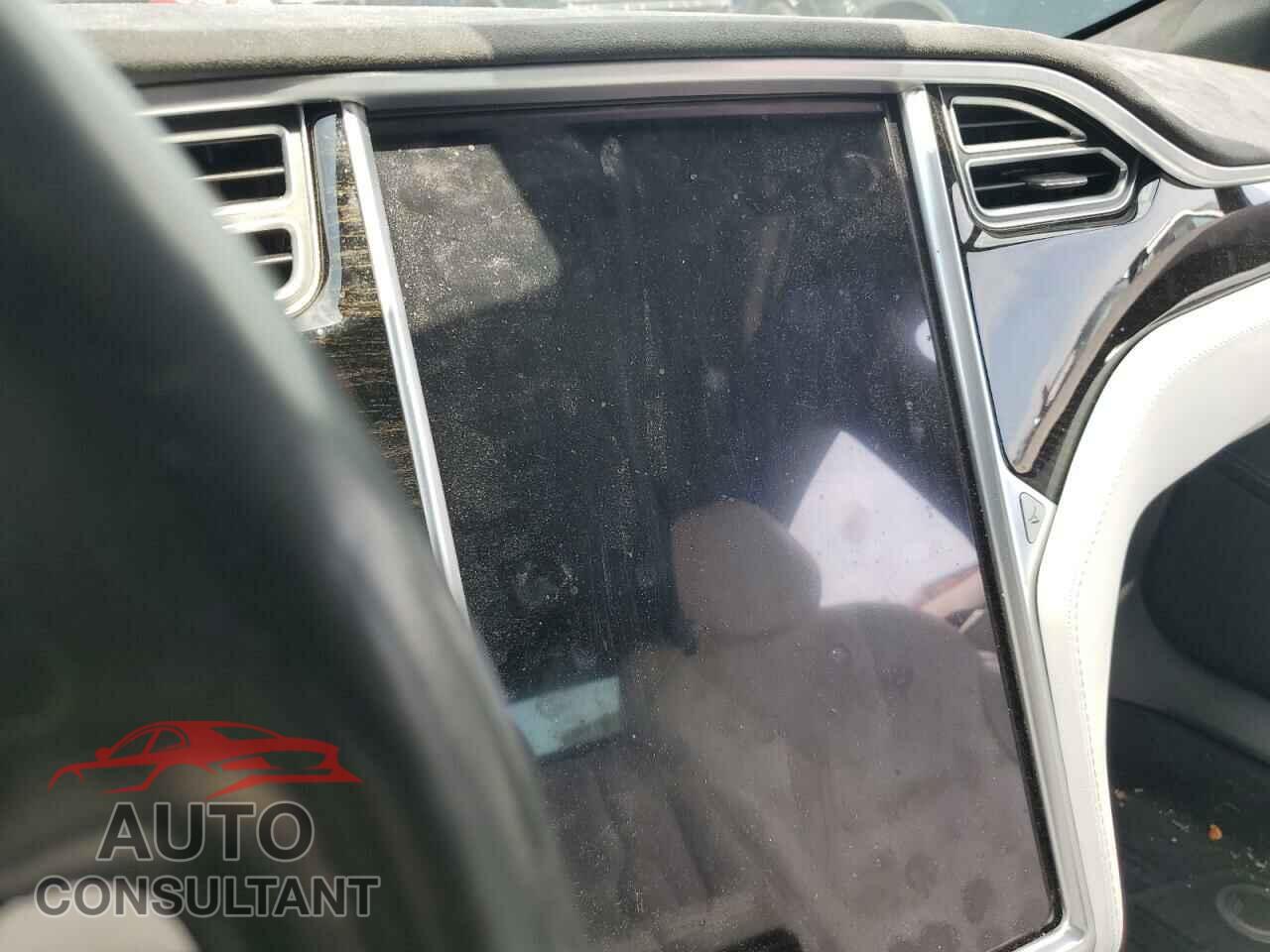 TESLA MODEL S 2017 - 5YJSA1E23HF198849