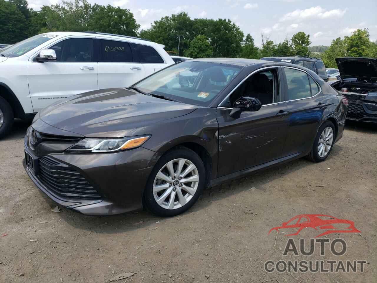 TOYOTA CAMRY 2019 - 4T1B11HK4KU695981