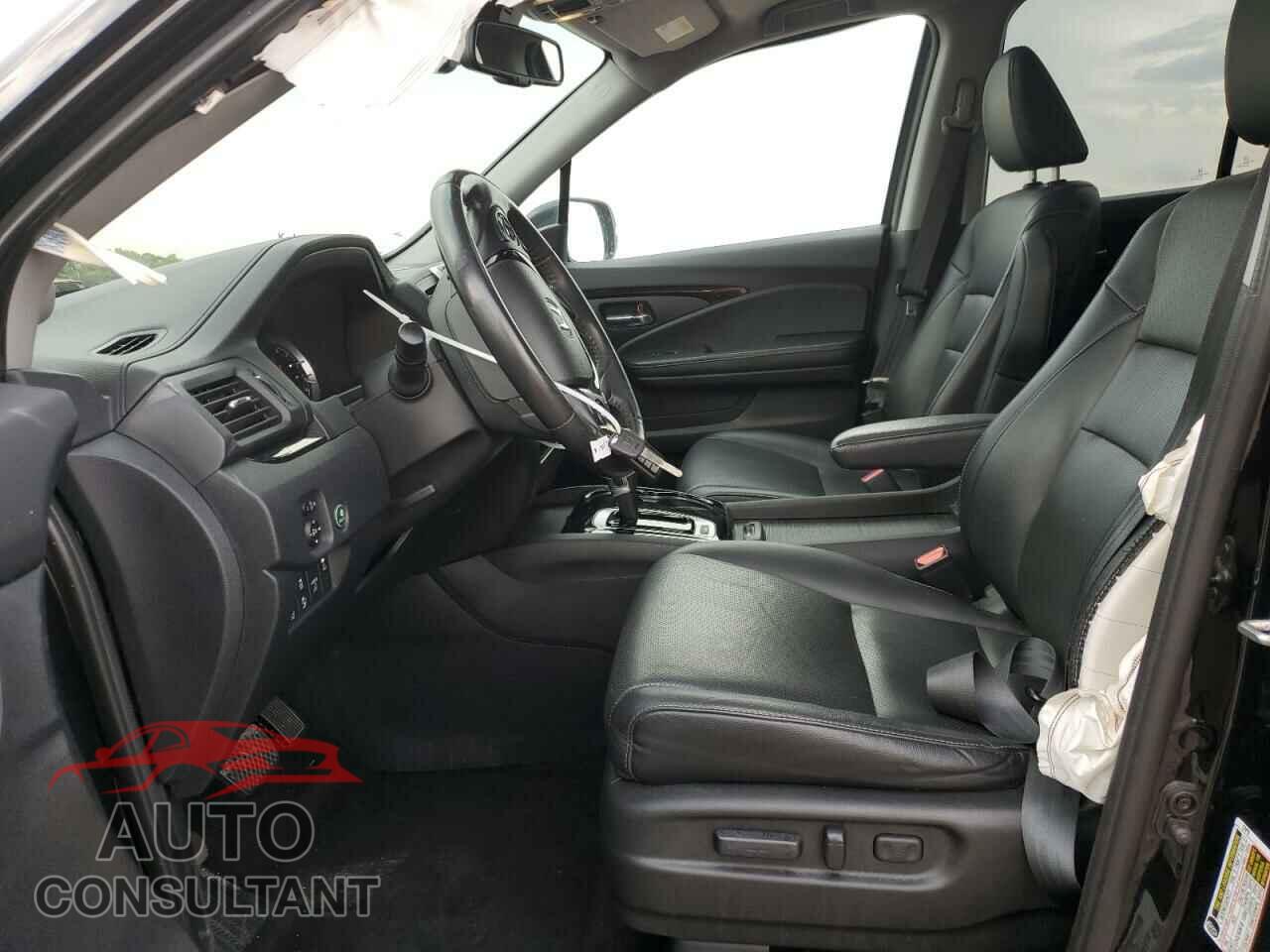 HONDA RIDGELINE 2017 - 5FPYK3F70HB012804