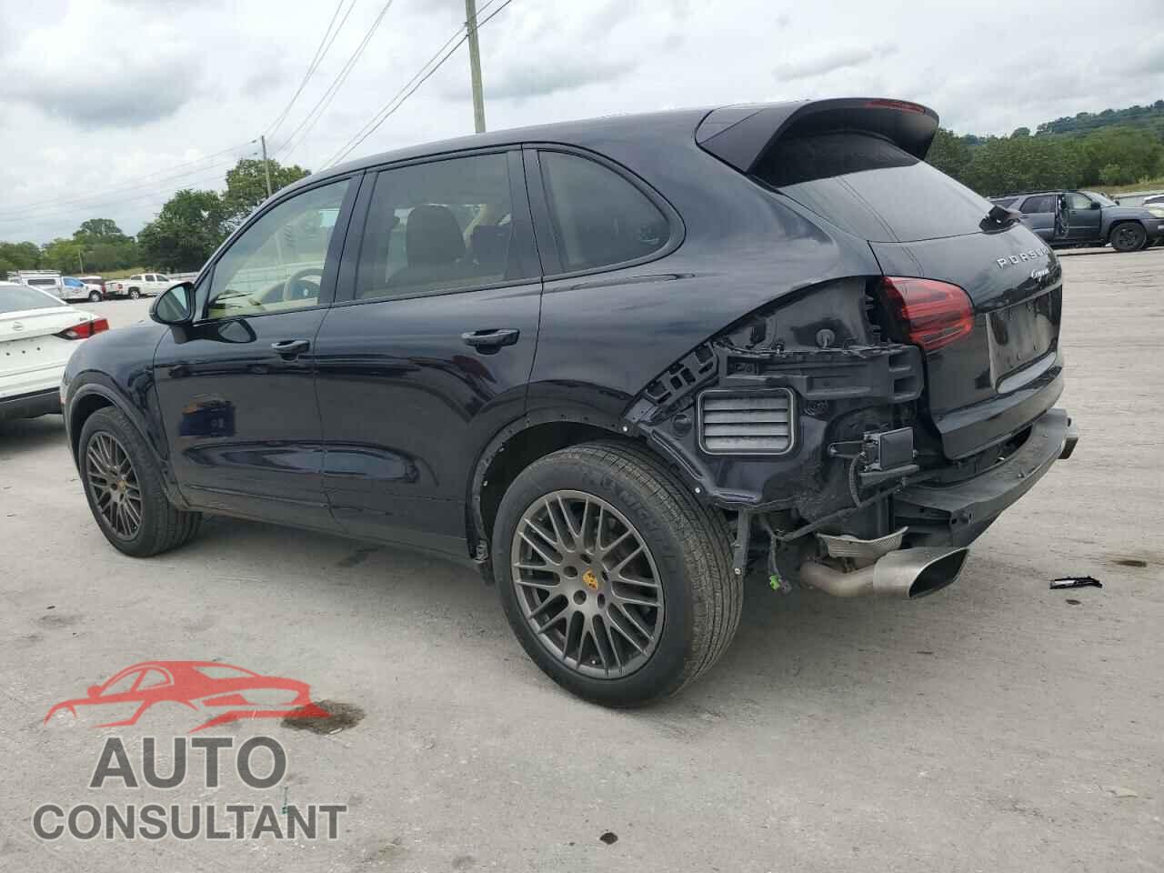 PORSCHE CAYENNE 2017 - WP1AA2A26HKA88354