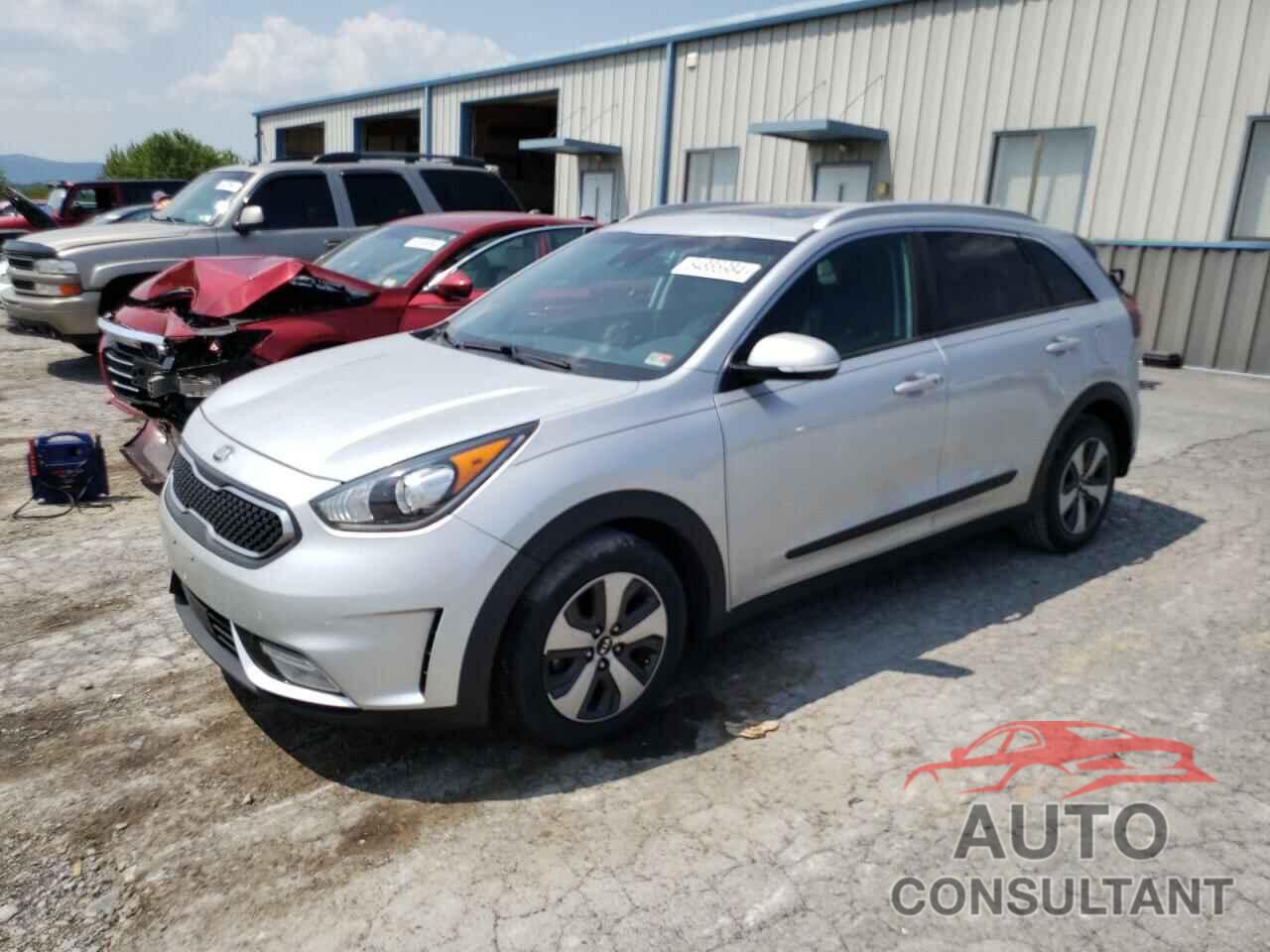 KIA NIRO 2017 - KNDCC3LC7H5037444