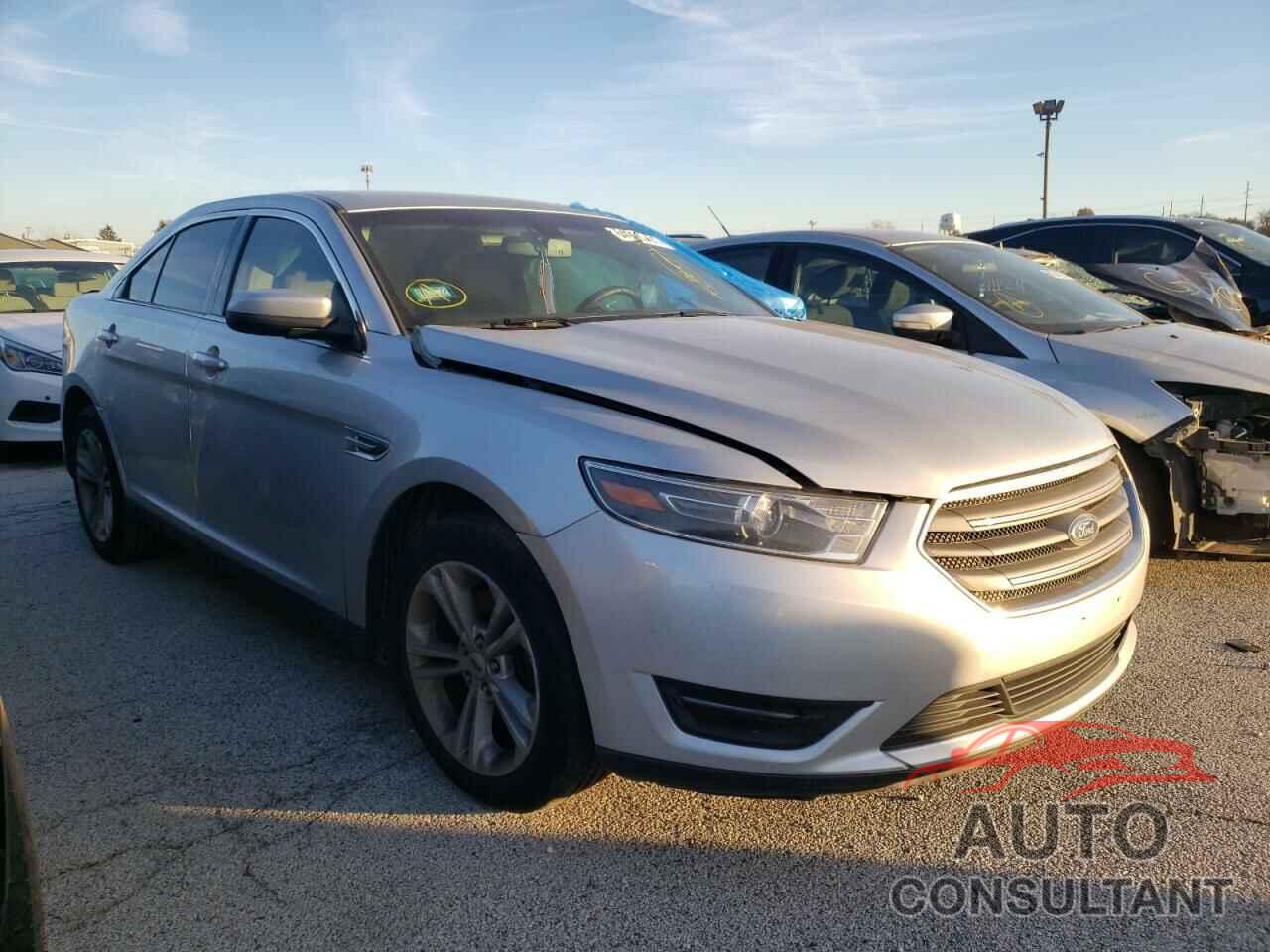 FORD TAURUS 2018 - 1FAHP2E88JG137338