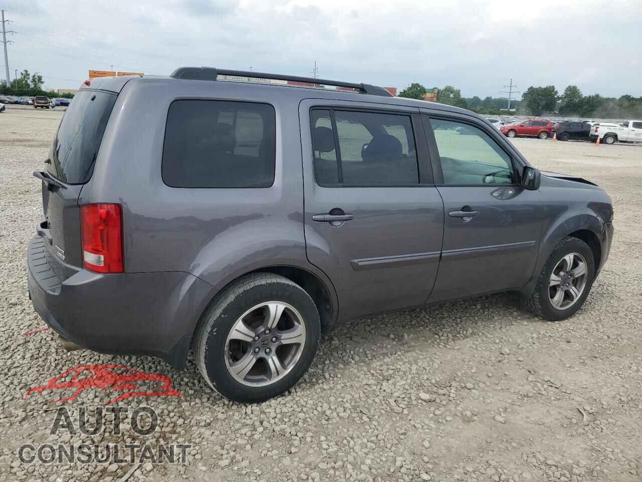 HONDA PILOT 2015 - 5FNYF4H37FB047138
