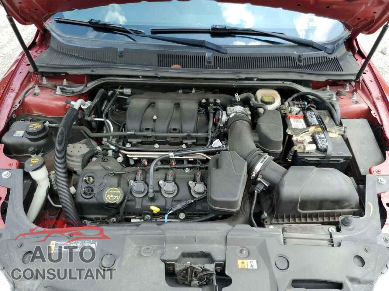 FORD TAURUS 2015 - 1FAHP2E86FG192068