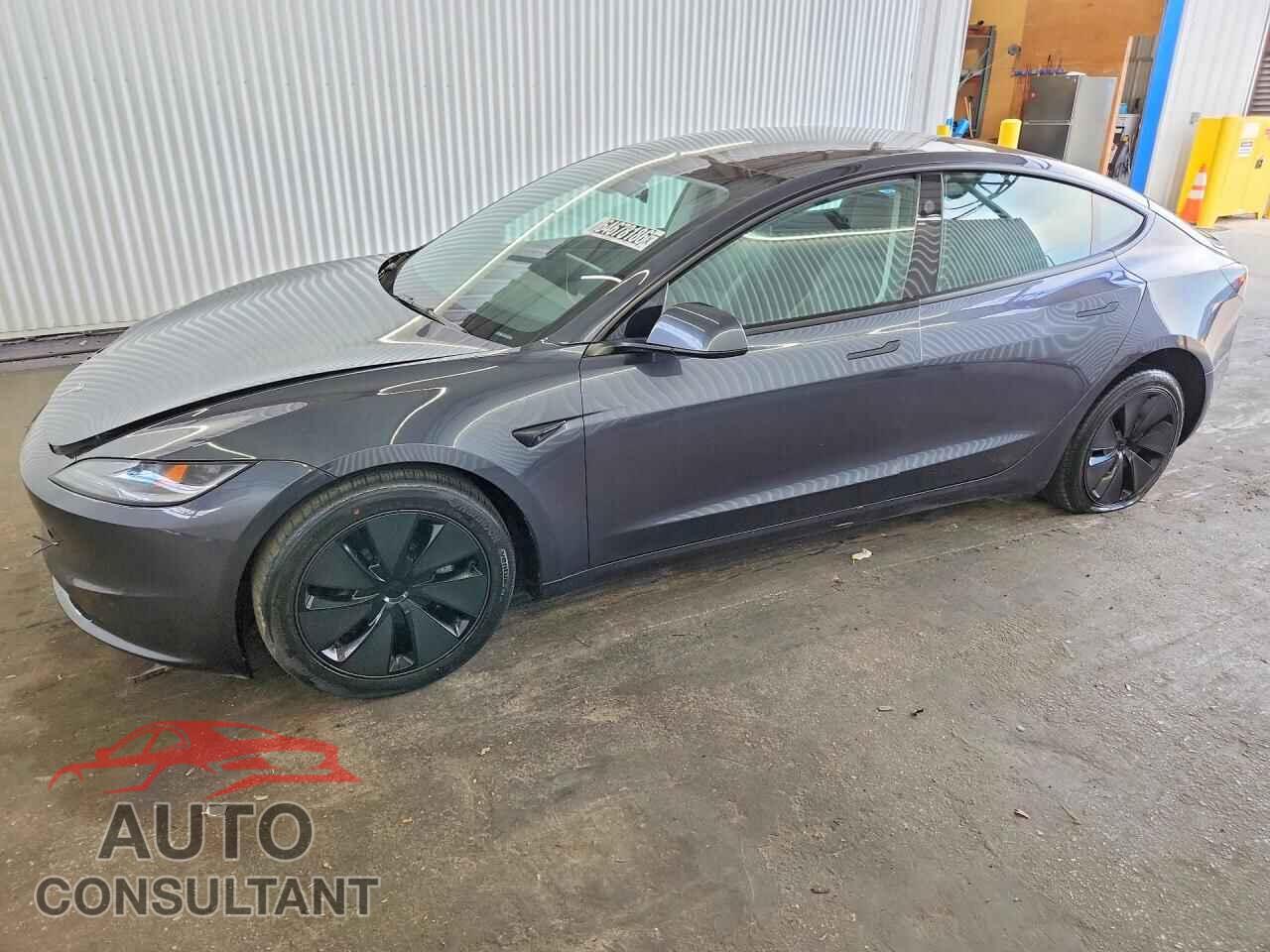TESLA MODEL 3 2024 - 5YJ3E1EA7RF744666