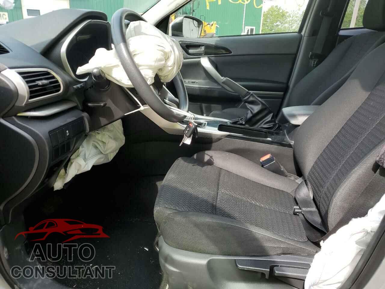 MITSUBISHI ECLIPSE 2019 - JA4AT3AAXKZ035223