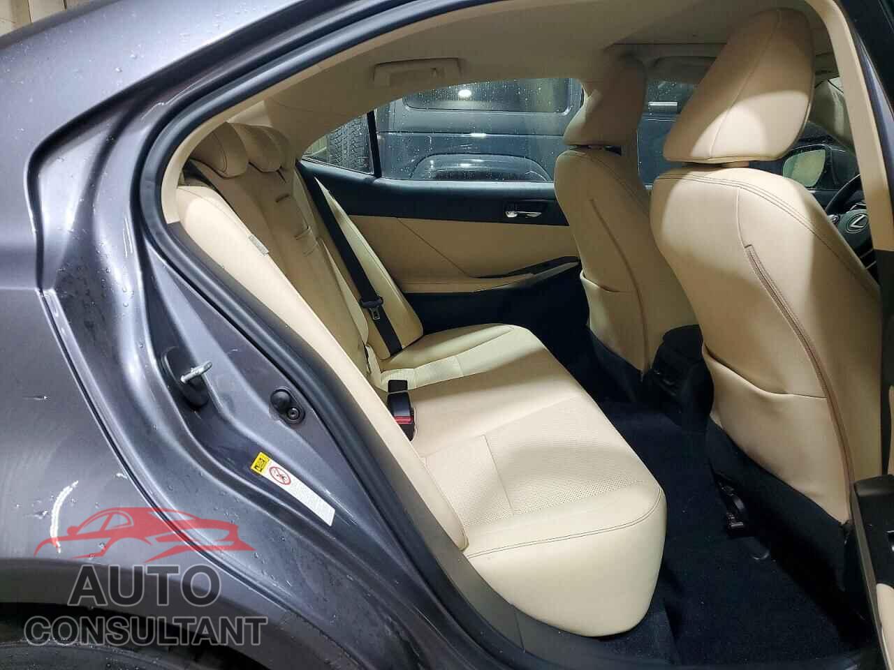 LEXUS IS 2014 - JTHBE1D27E5000761