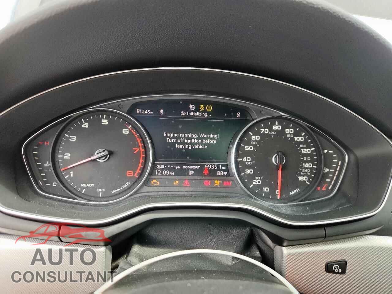 AUDI A4 2018 - WAUDNAF43JA131046