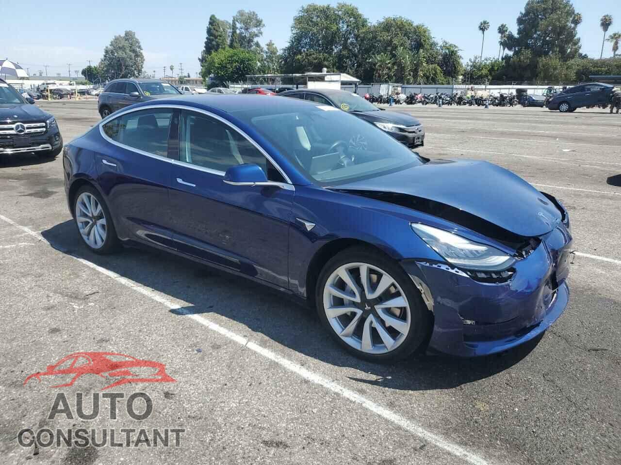 TESLA MODEL 3 2017 - 5YJ3E1EA8HF001948