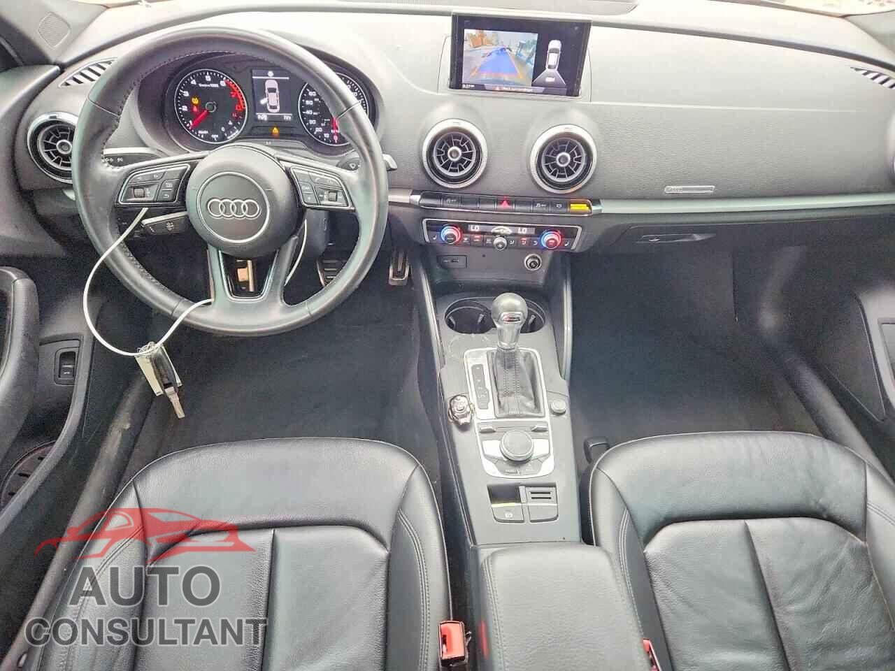 AUDI A3 2019 - WAUAUGFF3K1011730