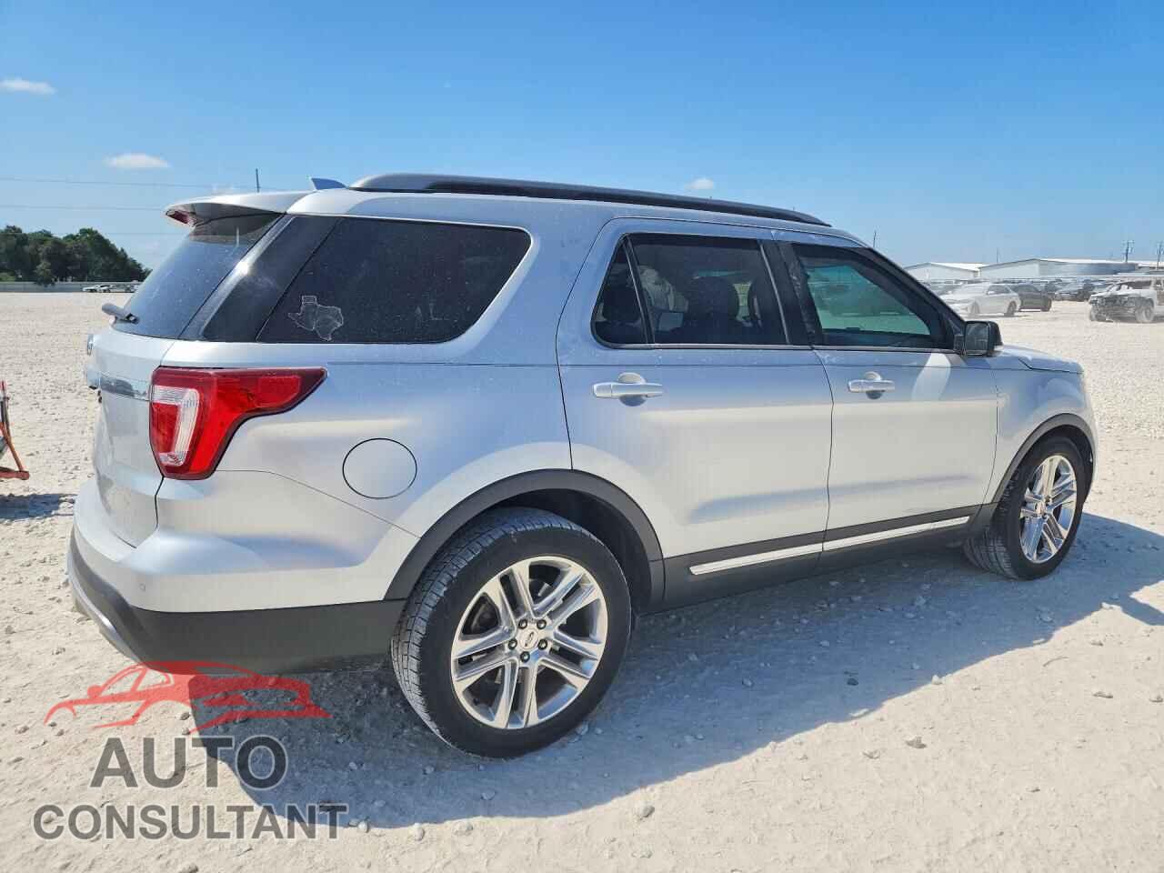 FORD EXPLORER 2017 - 1FM5K7D82HGB39571