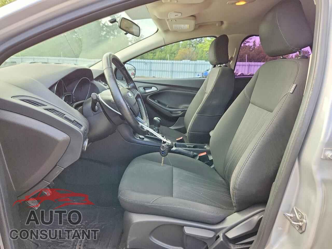 FORD FOCUS 2016 - 1FADP3K20GL353768