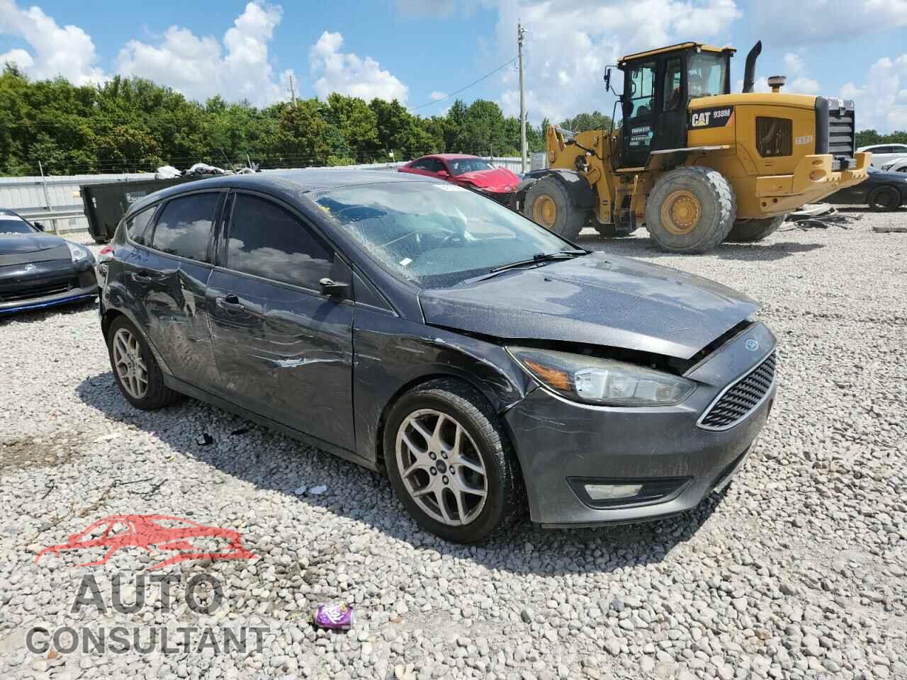 FORD FOCUS 2015 - 1FADP3K29FL218674