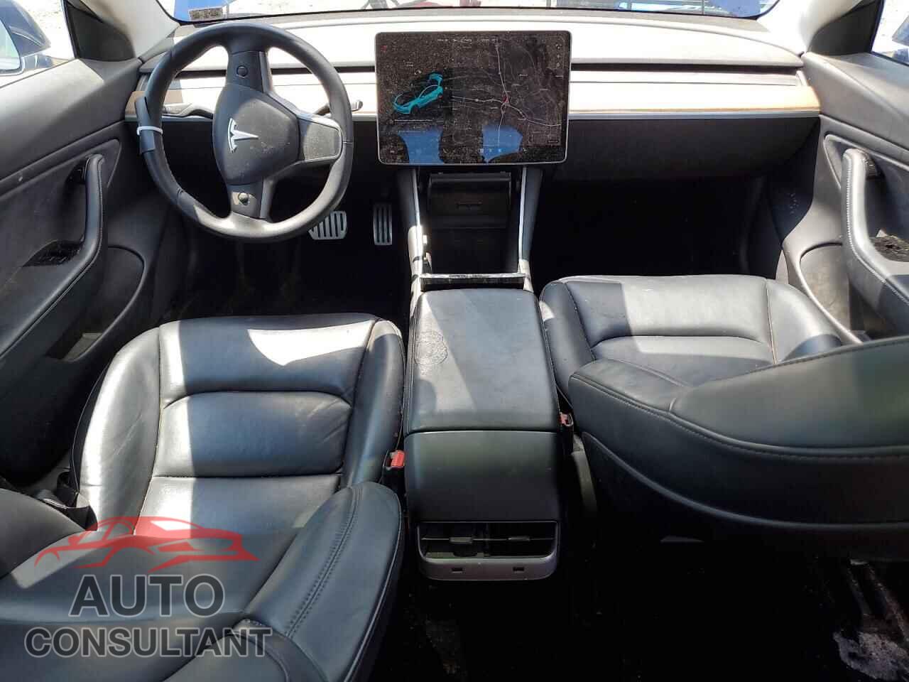 TESLA MODEL 3 2020 - 5YJ3E1EC1LF713907