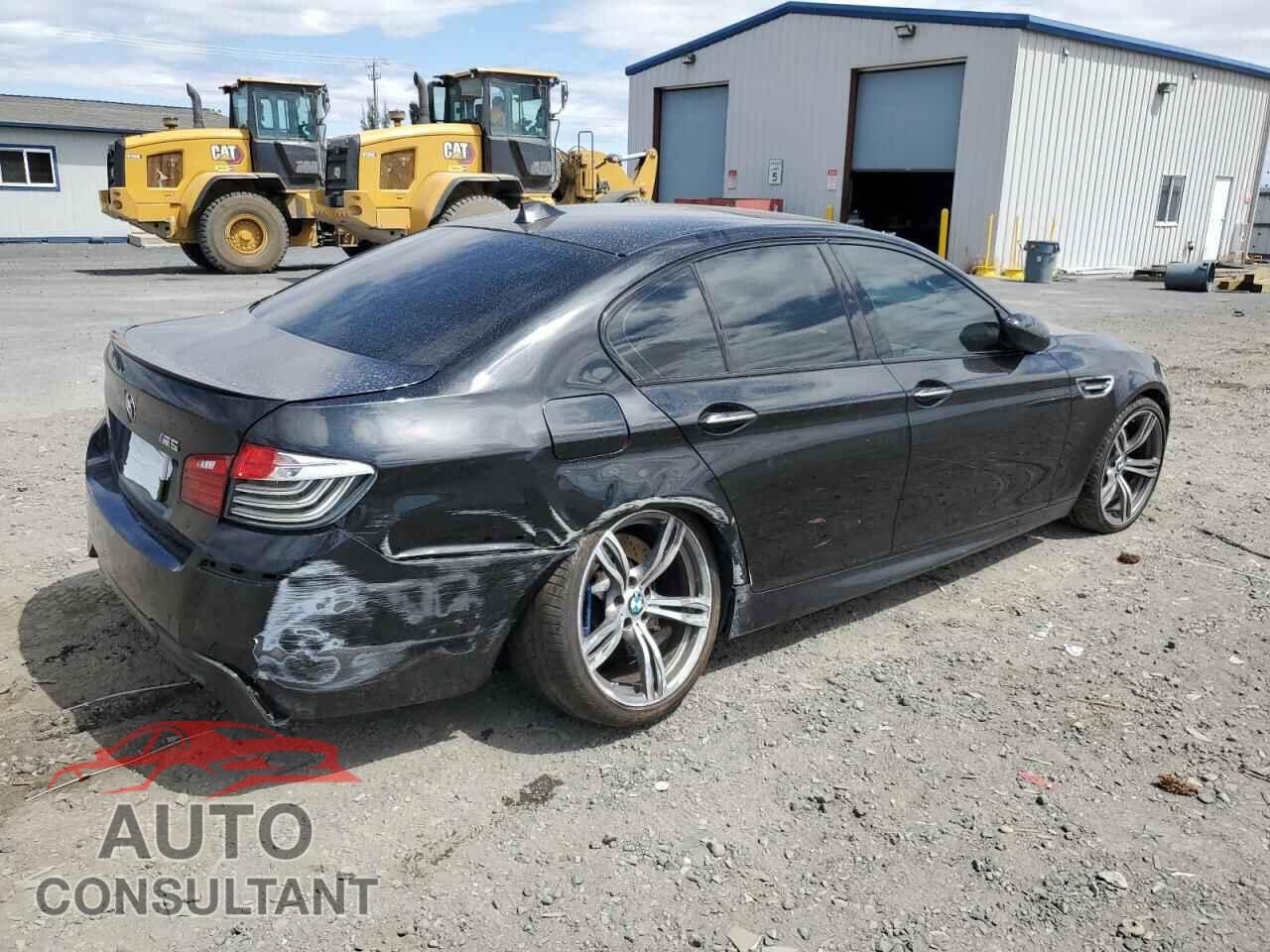 BMW M5 2014 - WBSFV9C52ED593201