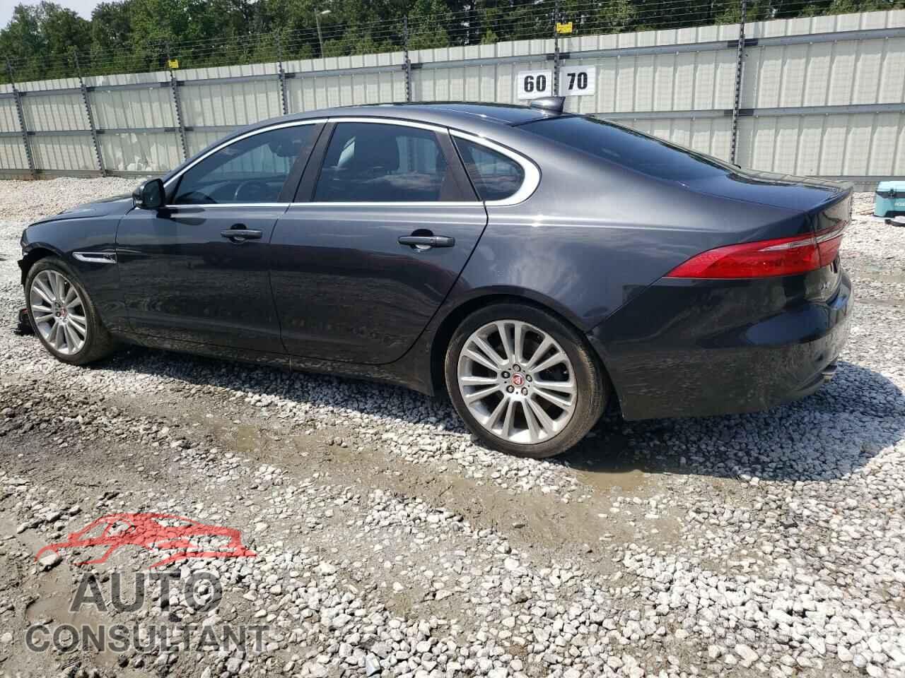 JAGUAR XF 2018 - SAJBE4FX7JCY55110