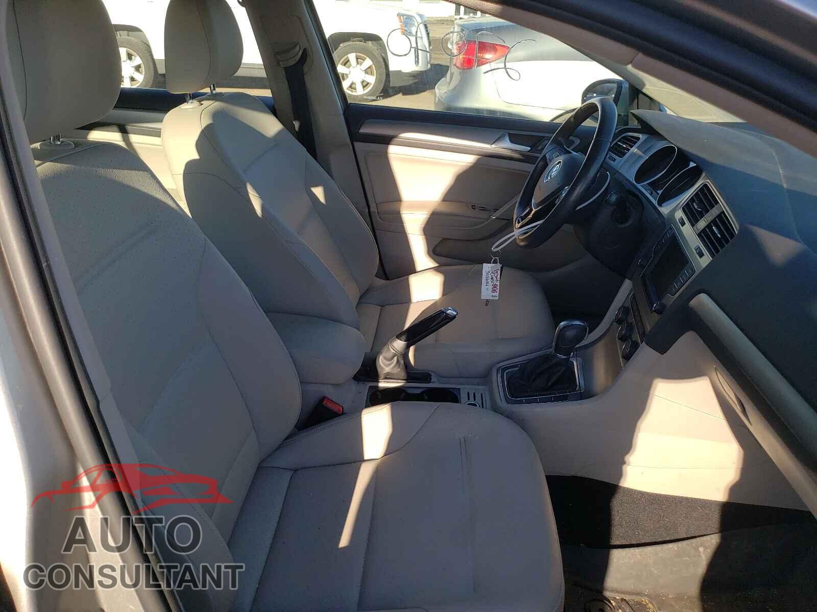 VOLKSWAGEN GOLF 2017 - 3VW217AU0HM042237