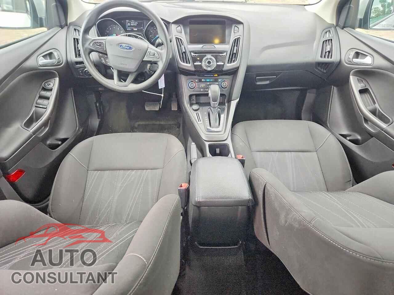 FORD FOCUS 2018 - 1FADP3H25JL234354
