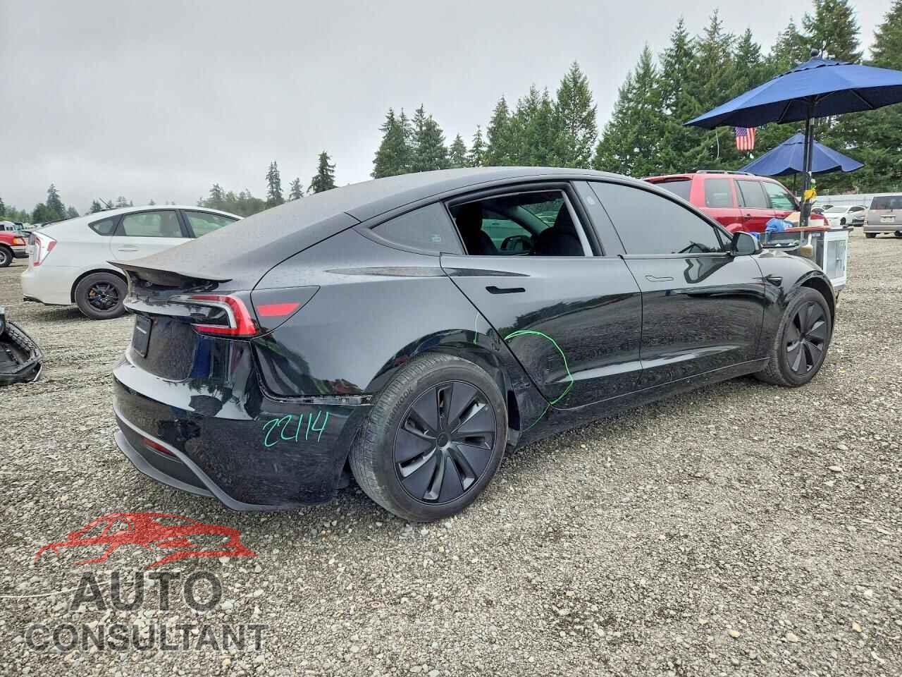 TESLA MODEL 3 2024 - 5YJ3E1EA4RF866515