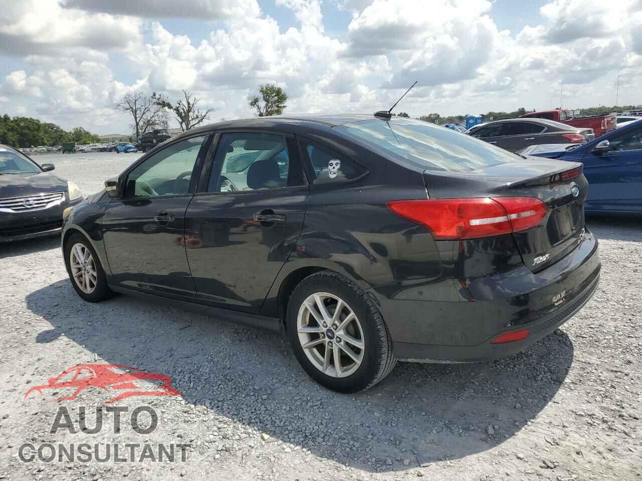 FORD FOCUS 2015 - 1FADP3F27FL282707