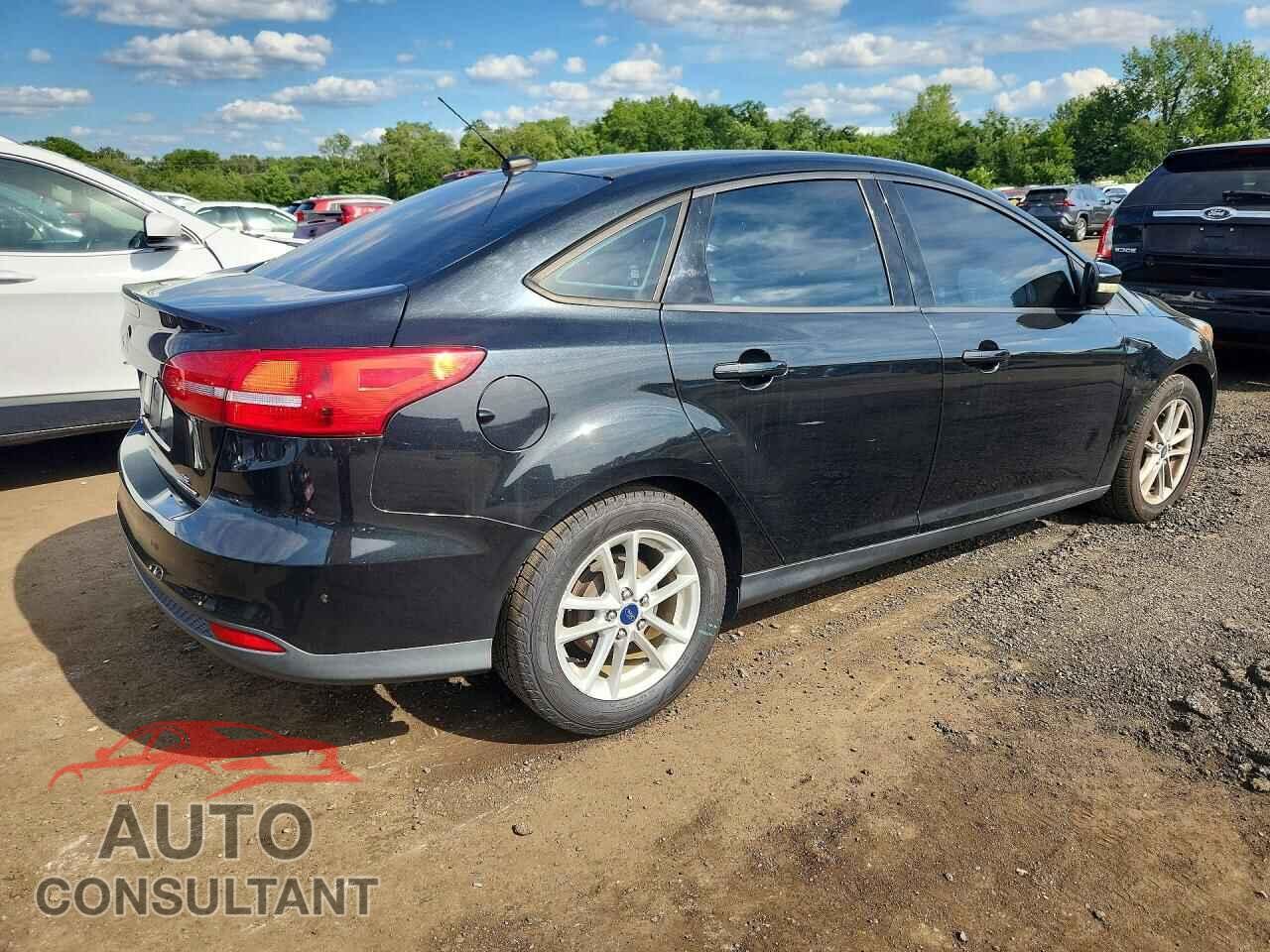 FORD FOCUS 2015 - 1FADP3F29FL216451
