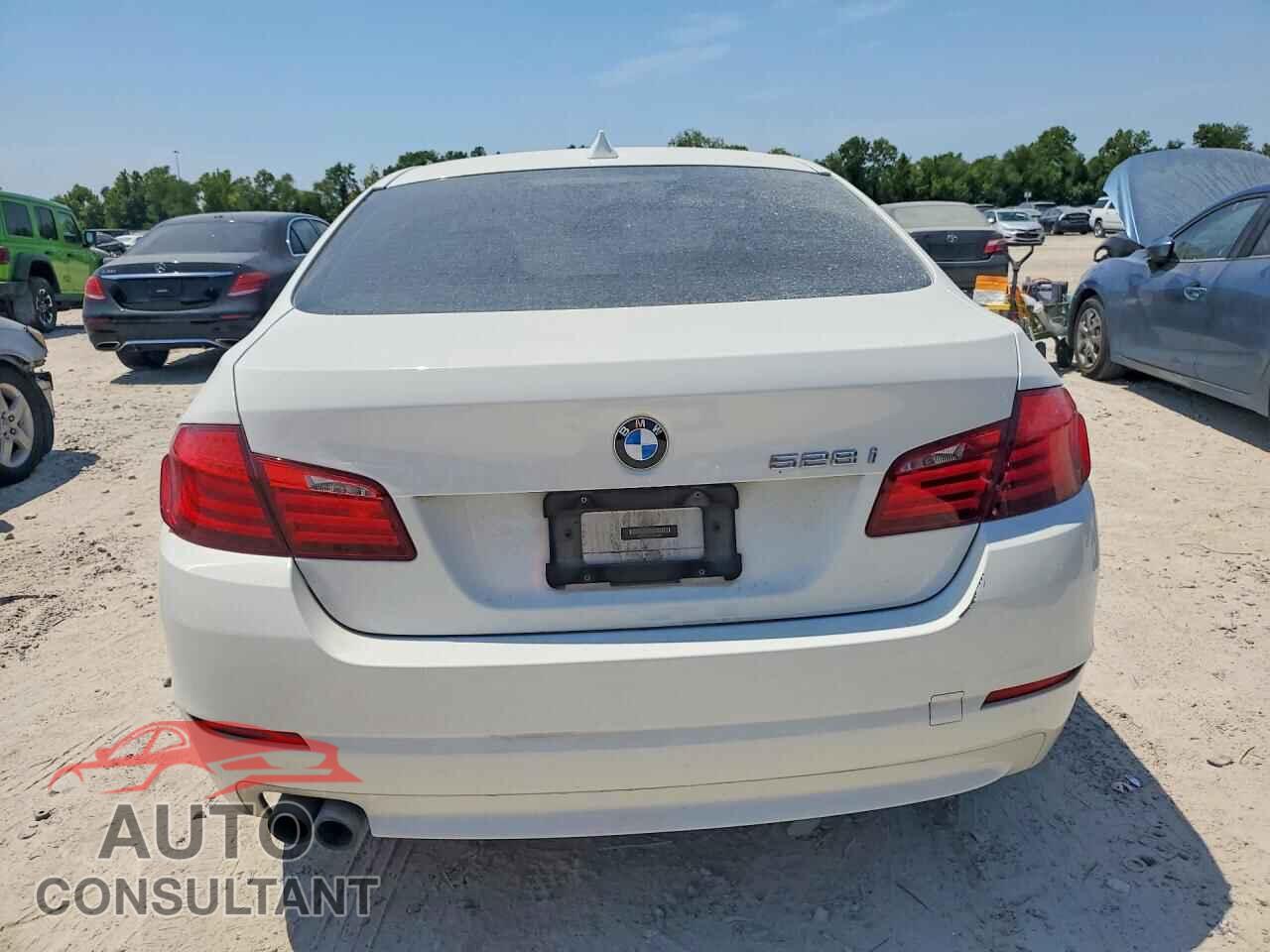 BMW 5 SERIES 2013 - WBAXG5C51DDY32361