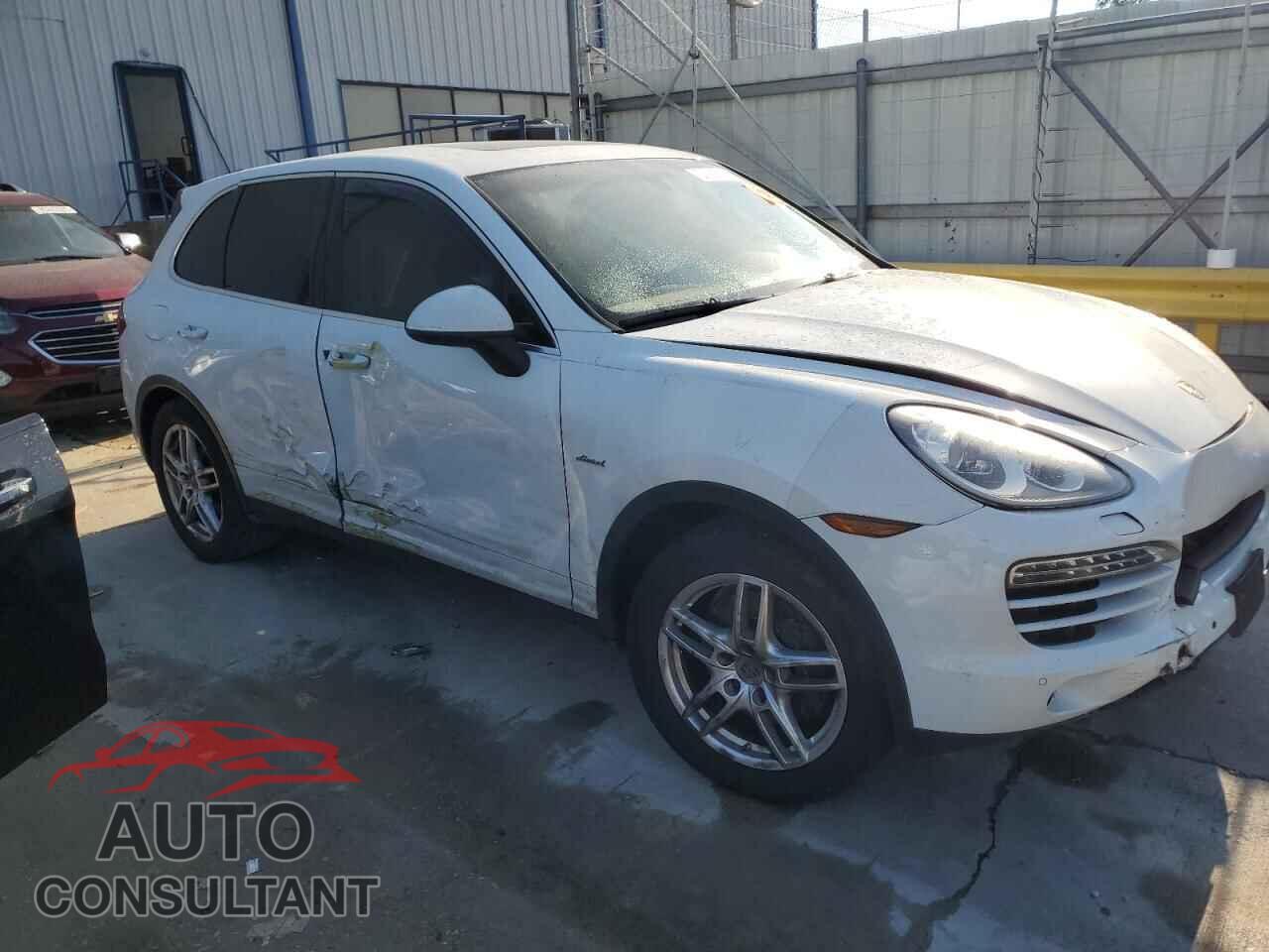 PORSCHE CAYENNE 2013 - WP1AF2A22DLA39917