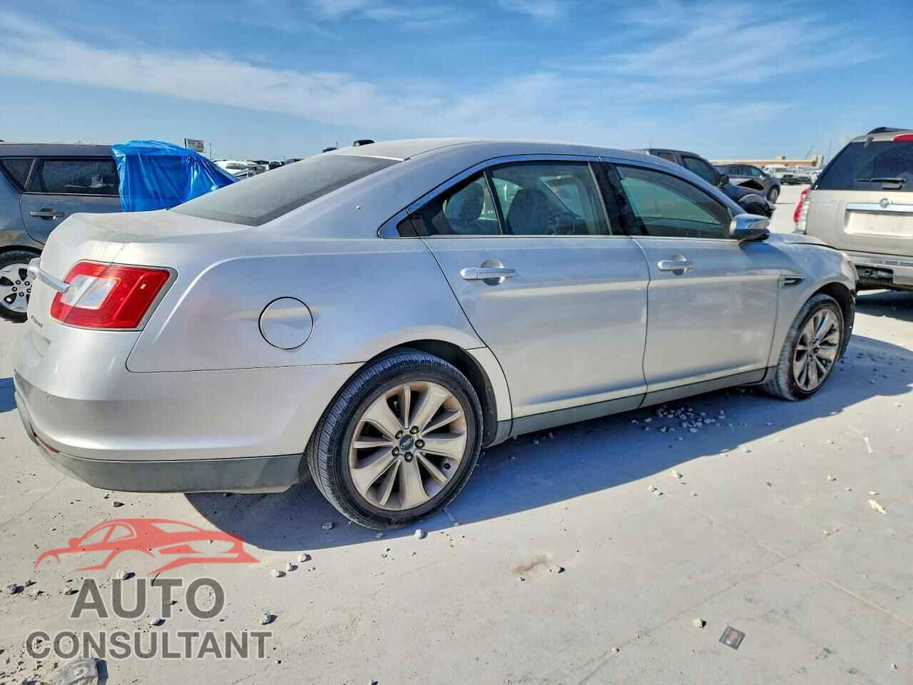 FORD TAURUS 2011 - 1FAHP2FW4BG106327