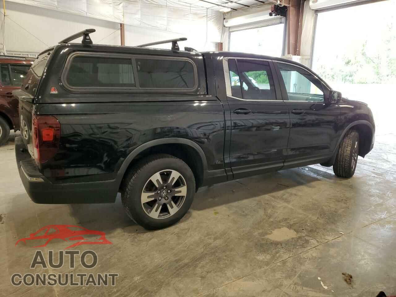 HONDA RIDGELINE 2017 - 5FPYK3F55HB035820