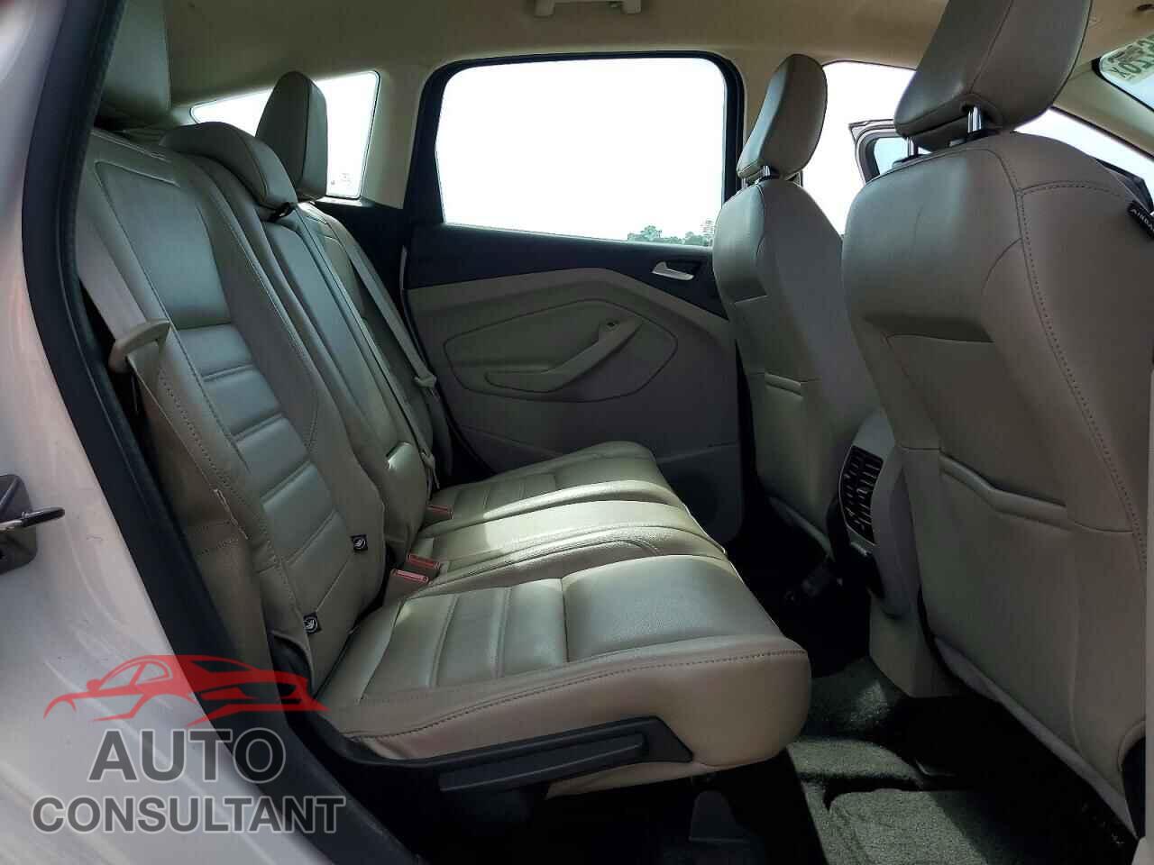 FORD CMAX 2018 - 1FADP5DU0JL100824
