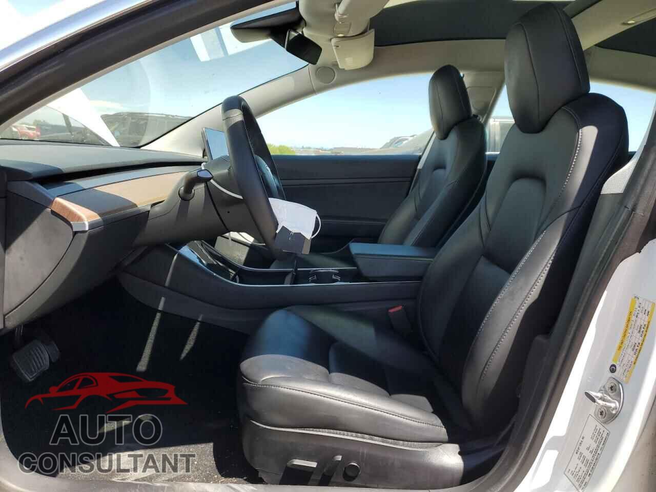 TESLA MODEL 3 2020 - 5YJ3E1EA1LF631710