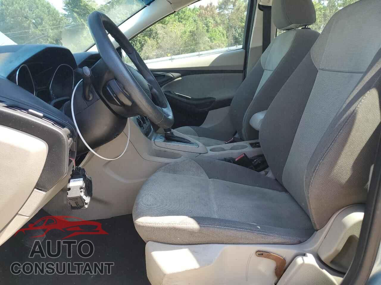 FORD FOCUS 2012 - 1FAHP3F2XCL469839