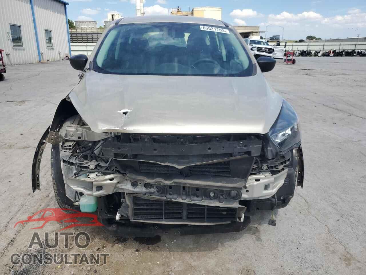 FORD ESCAPE 2018 - 1FMCU0F71JUC59172
