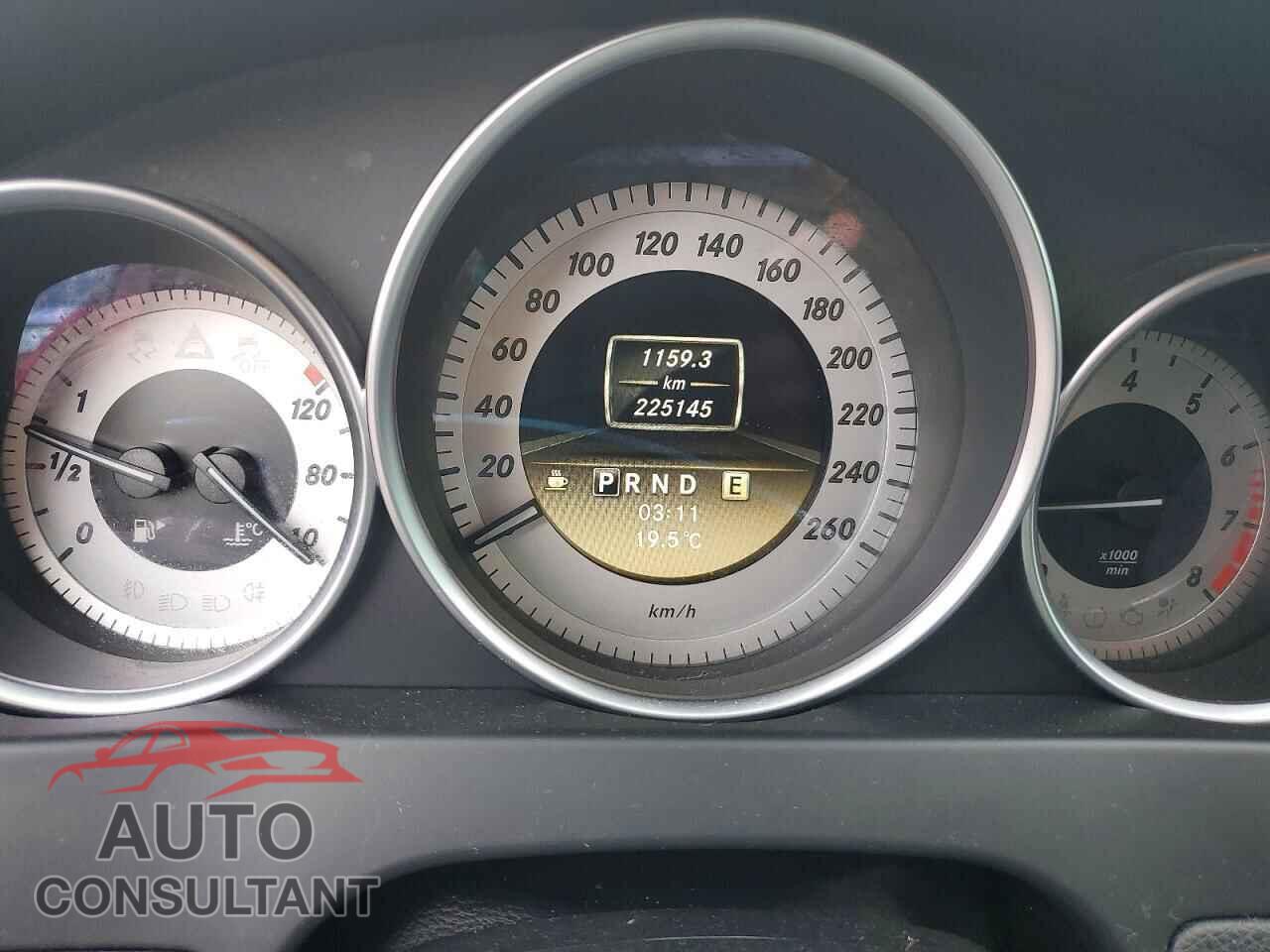MERCEDES-BENZ C-CLASS 2012 - WDDGF8FB7CA689754