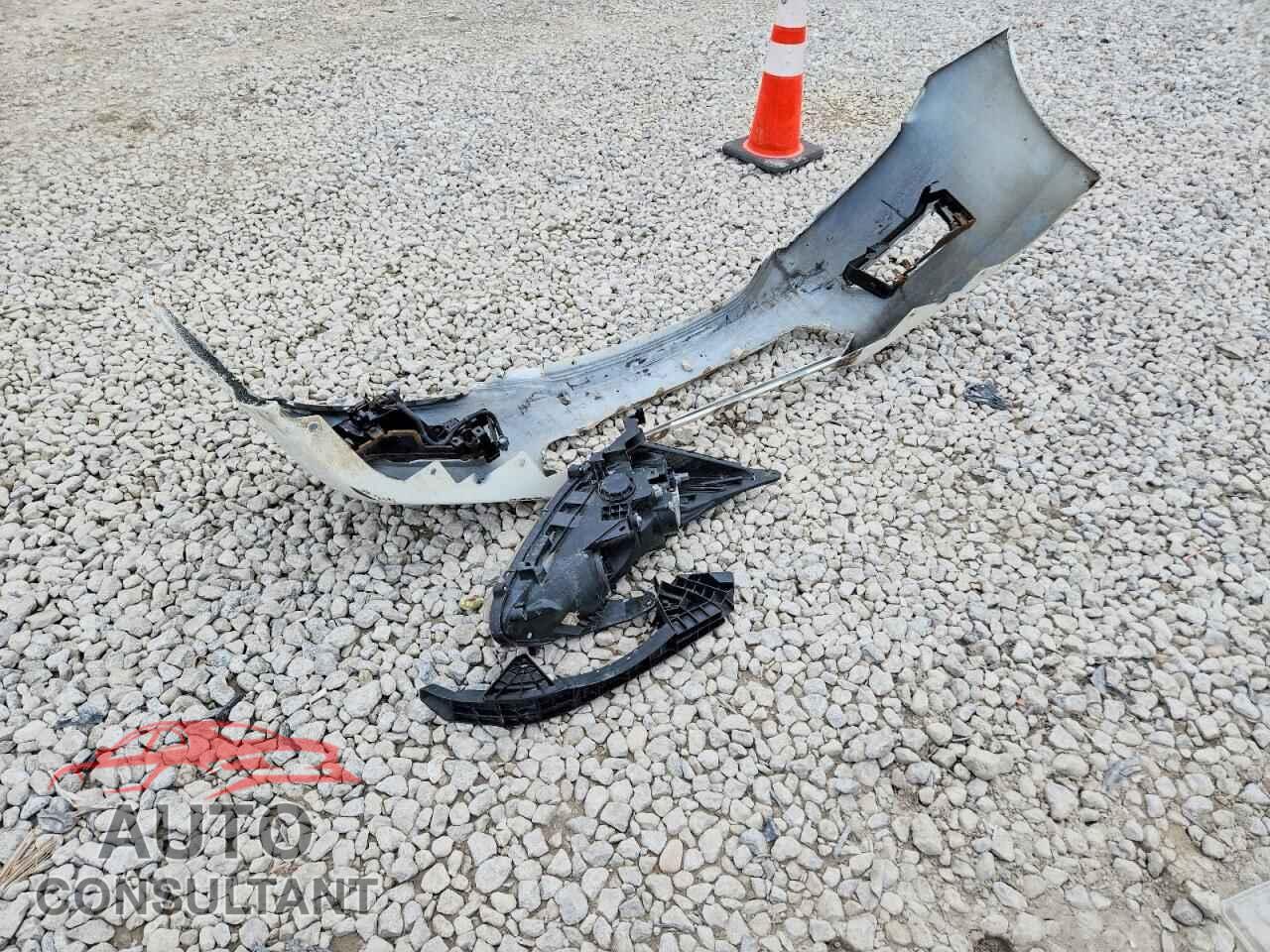 HONDA ACCORD 2015 - 1HGCR3F95FA028889