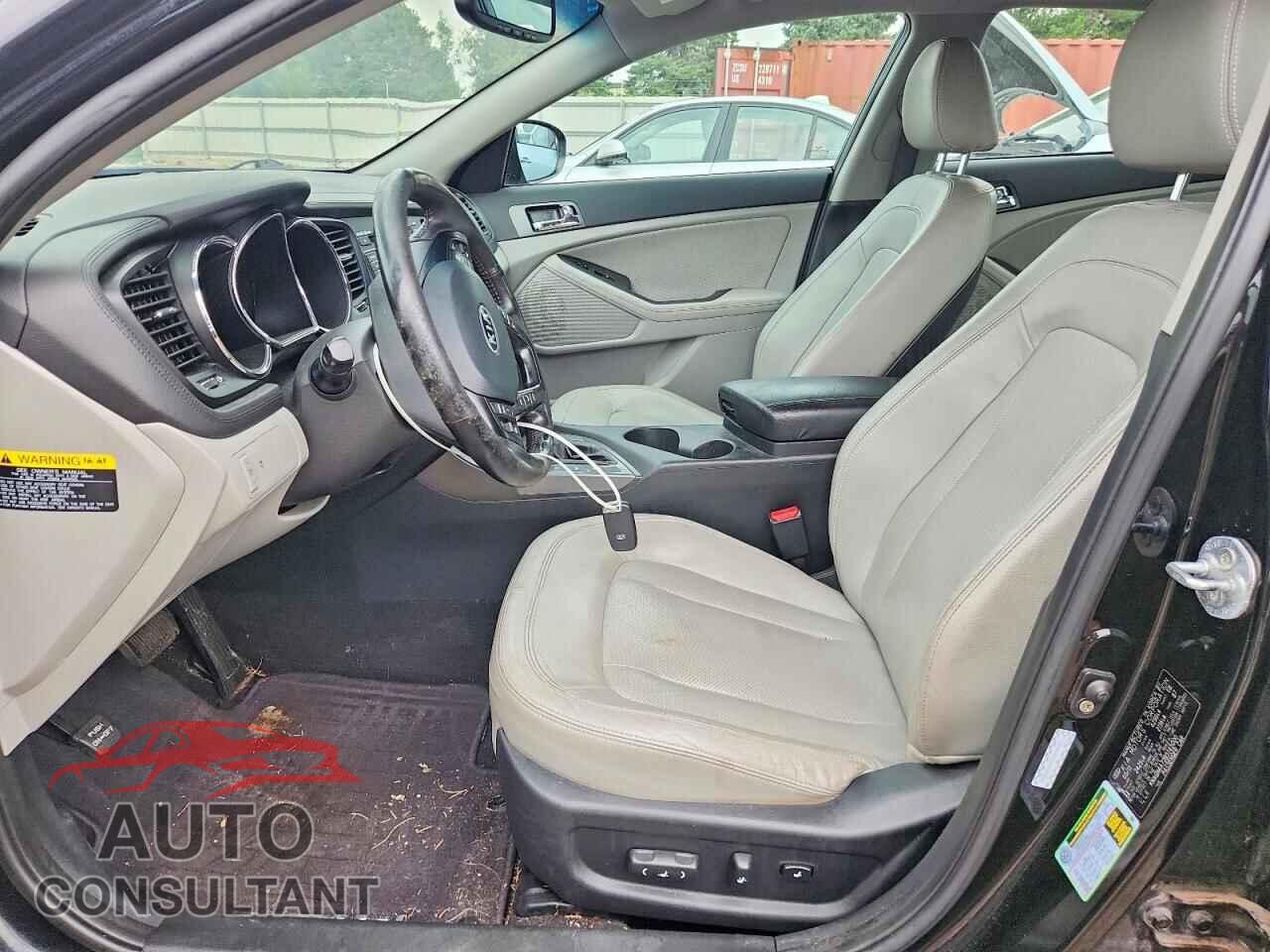 KIA OPTIMA 2011 - KNAGN4A72B5145000
