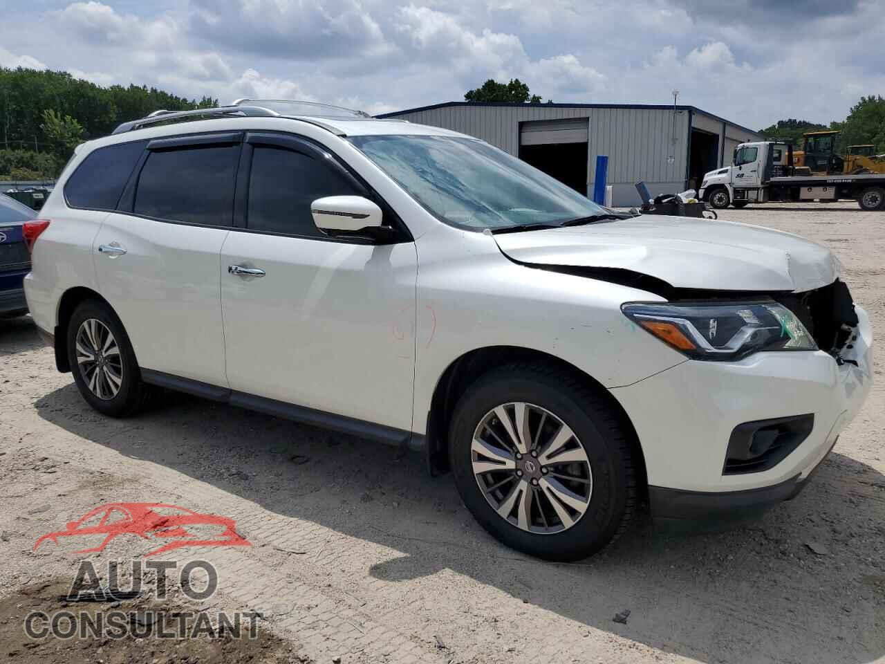 NISSAN PATHFINDER 2017 - 5N1DR2MM1HC904574