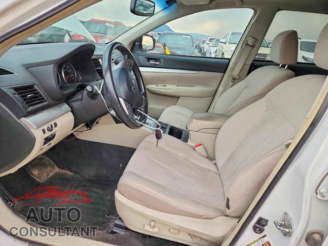 SUBARU OUTBACK 2013 - 4S4BRBGC2D3293216