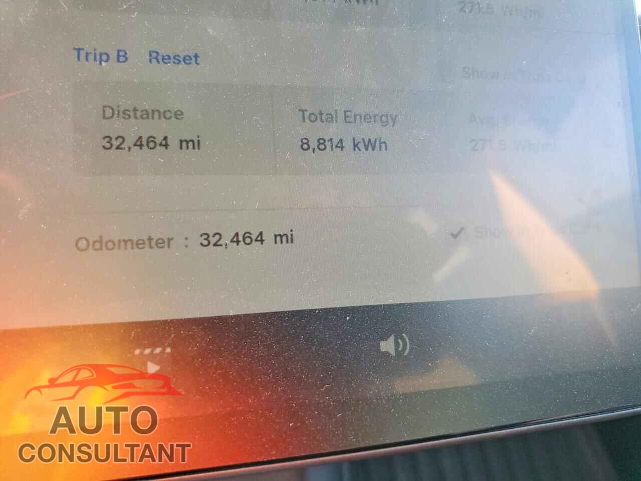 TESLA MODEL 3 2024 - 5YJ3E1EA0RF861232