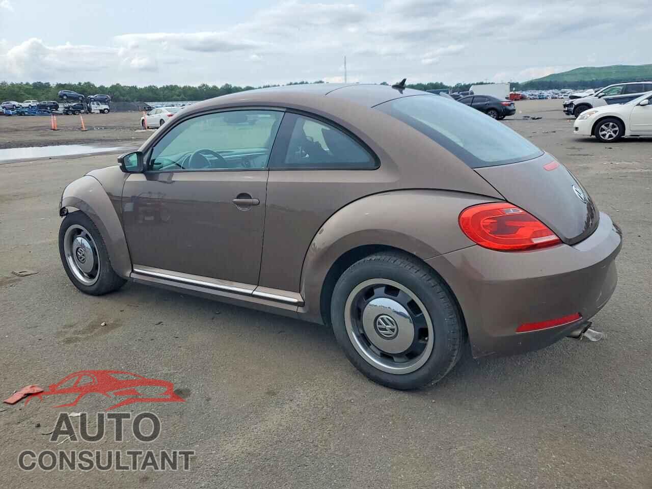 VOLKSWAGEN BEETLE 2012 - 3VWJP7AT2CM665529