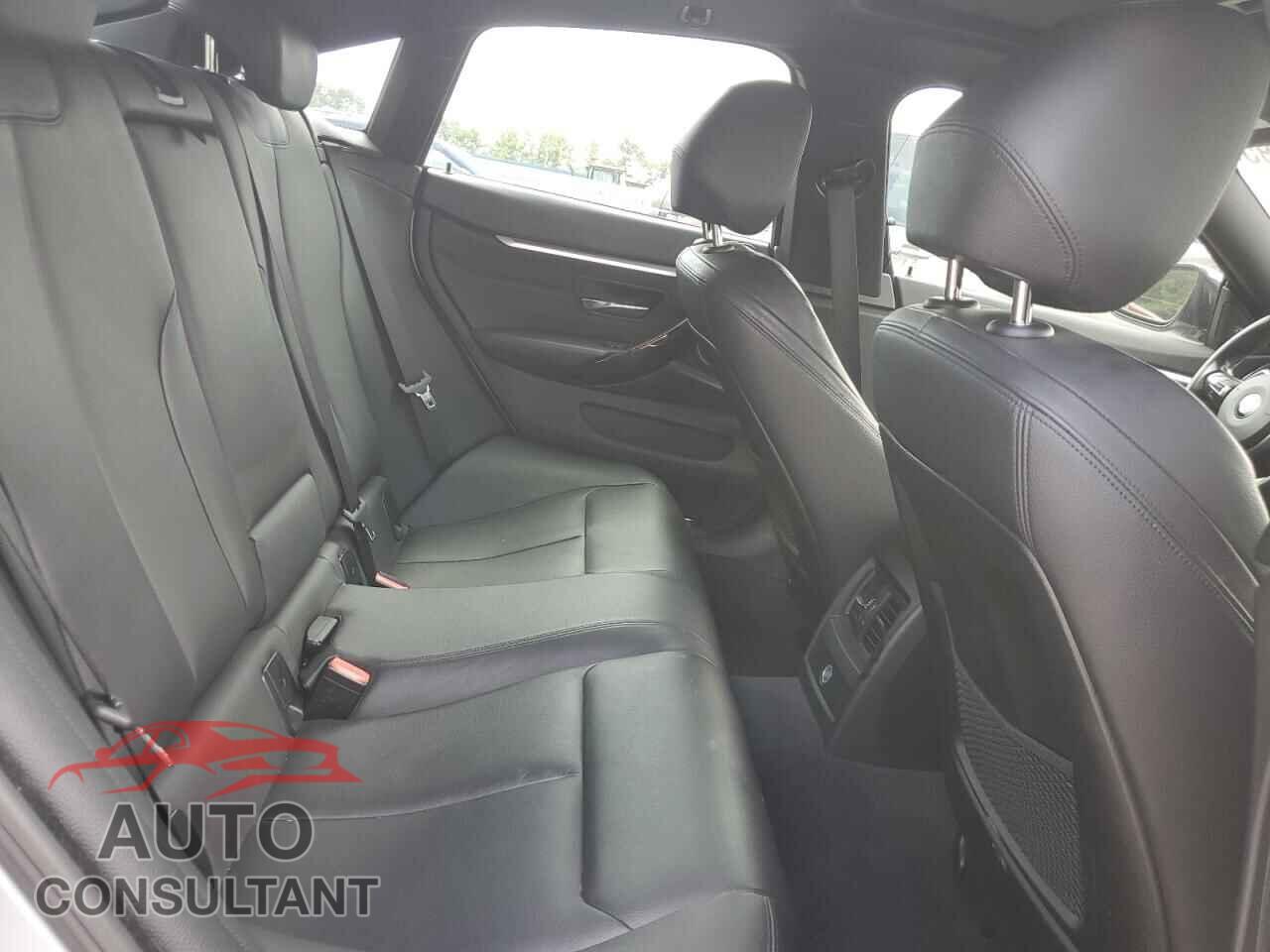 BMW 4 SERIES 2015 - WBA4A5C59FG051237