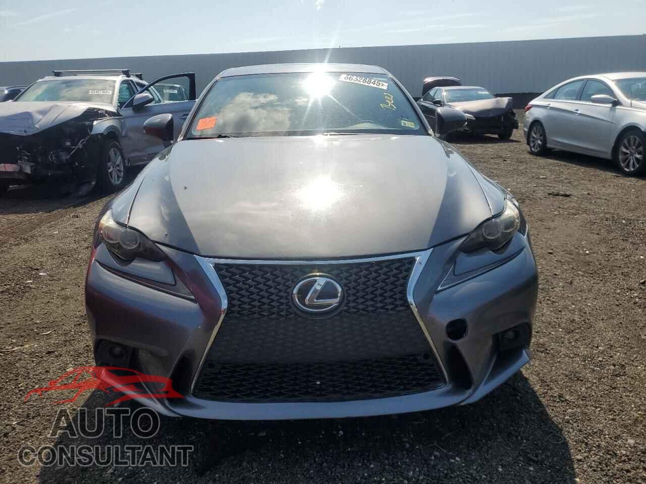 LEXUS IS 2015 - JTHBF1D23F5057117