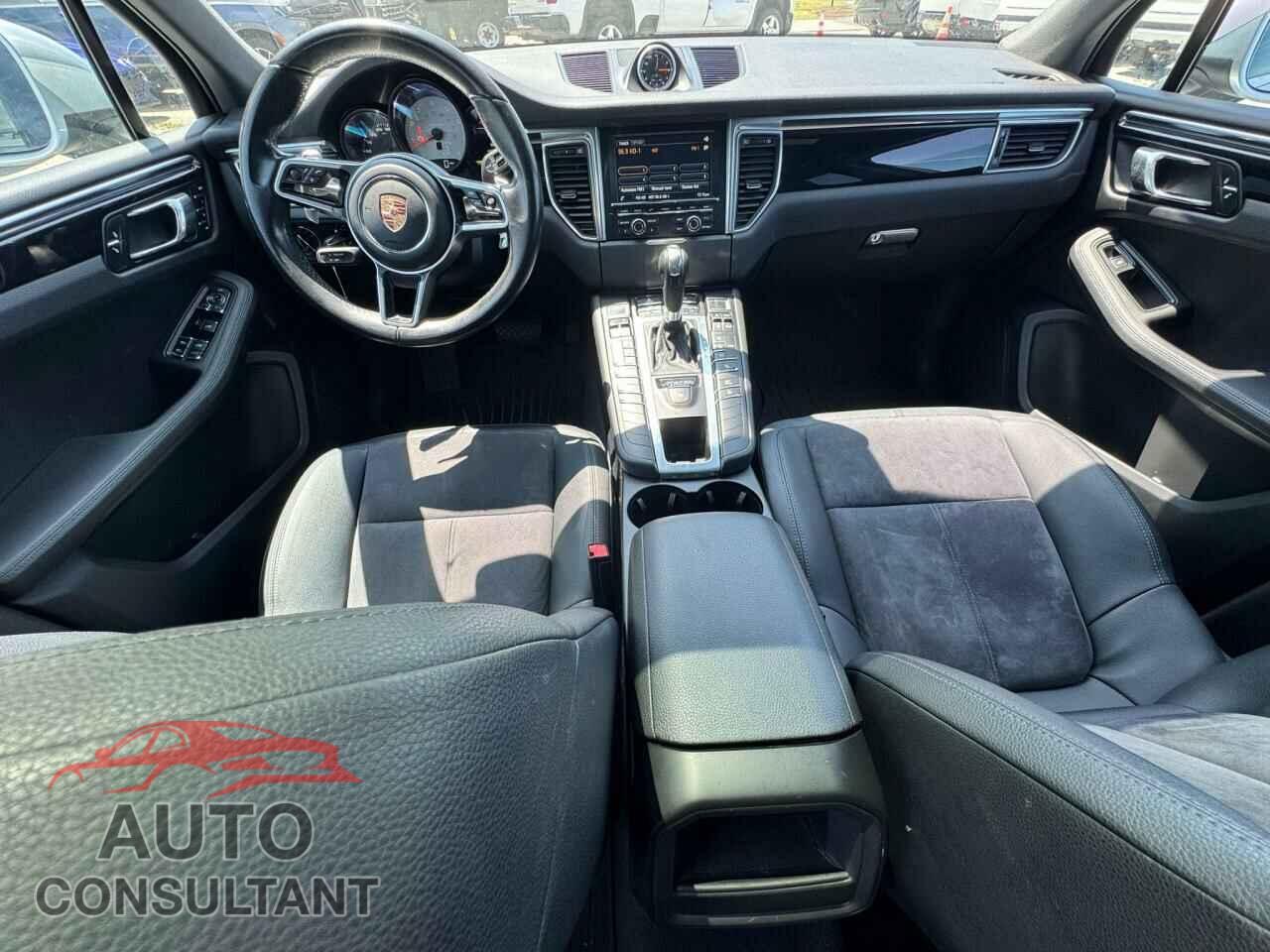 PORSCHE MACAN 2015 - WP1AB2A55FLB58828