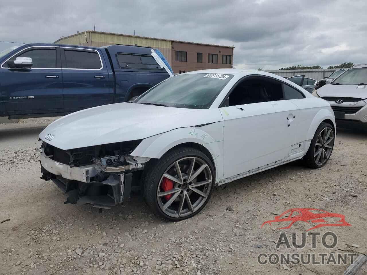 AUDI TTS 2018 - TRUC1AFV1J1001890