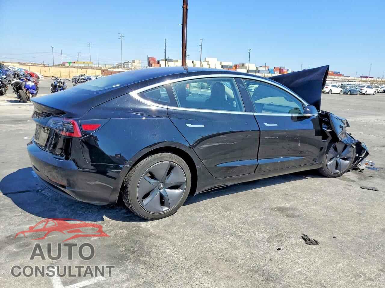 TESLA MODEL 3 2018 - 5YJ3E1EA6JF003896
